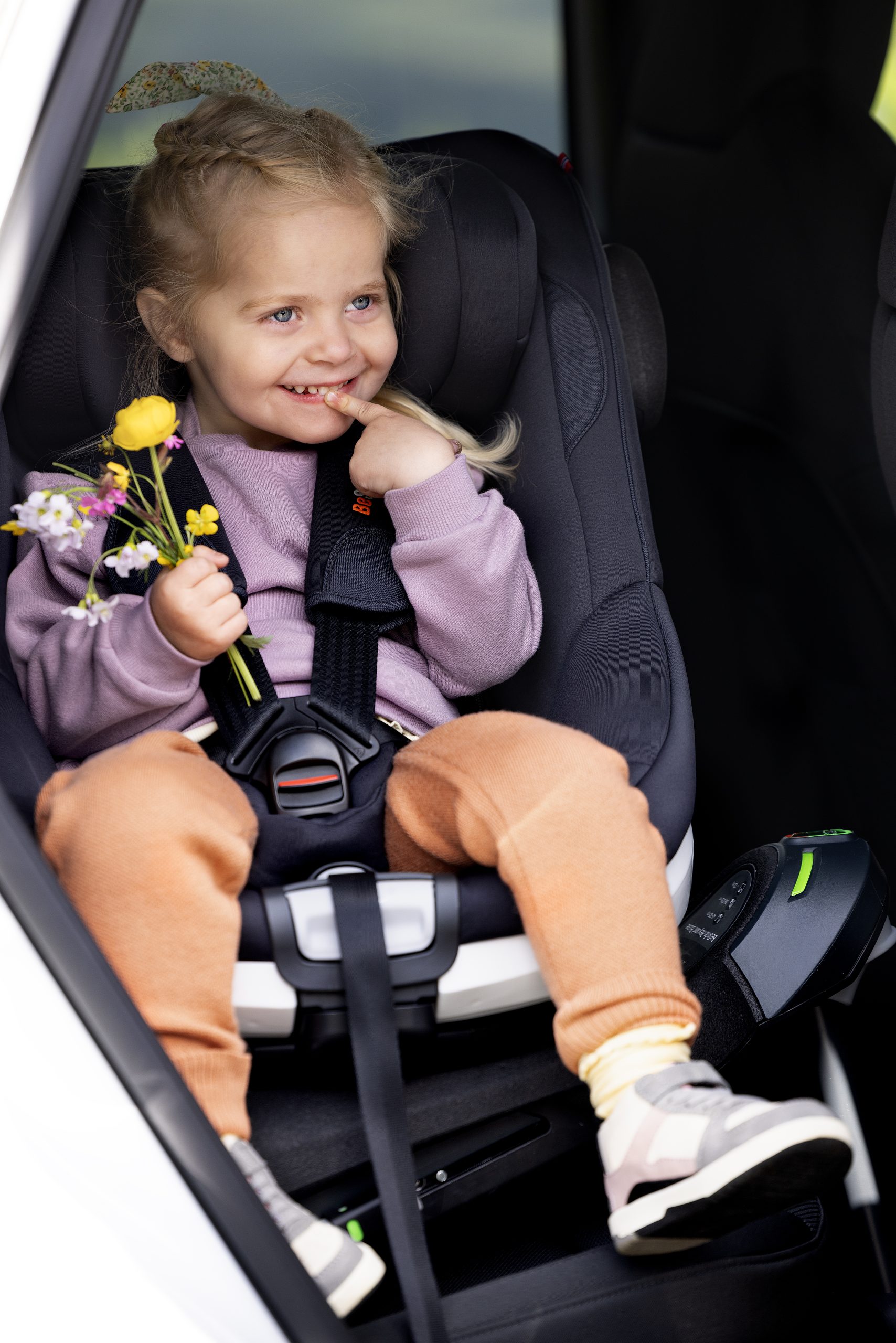 BeSafe autosjedalica Beyond 360, Black Soft Breeze - Slika 4