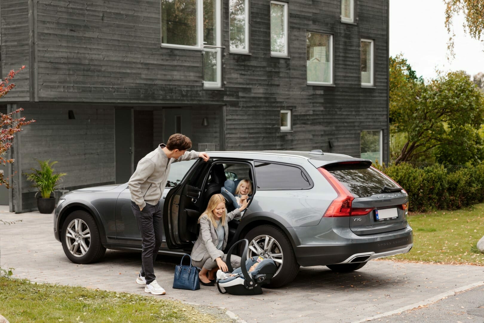 BeSafe autosjedalica iZi Modular X1 i-Size (61-105 cm), Cloud siva - Slika 5