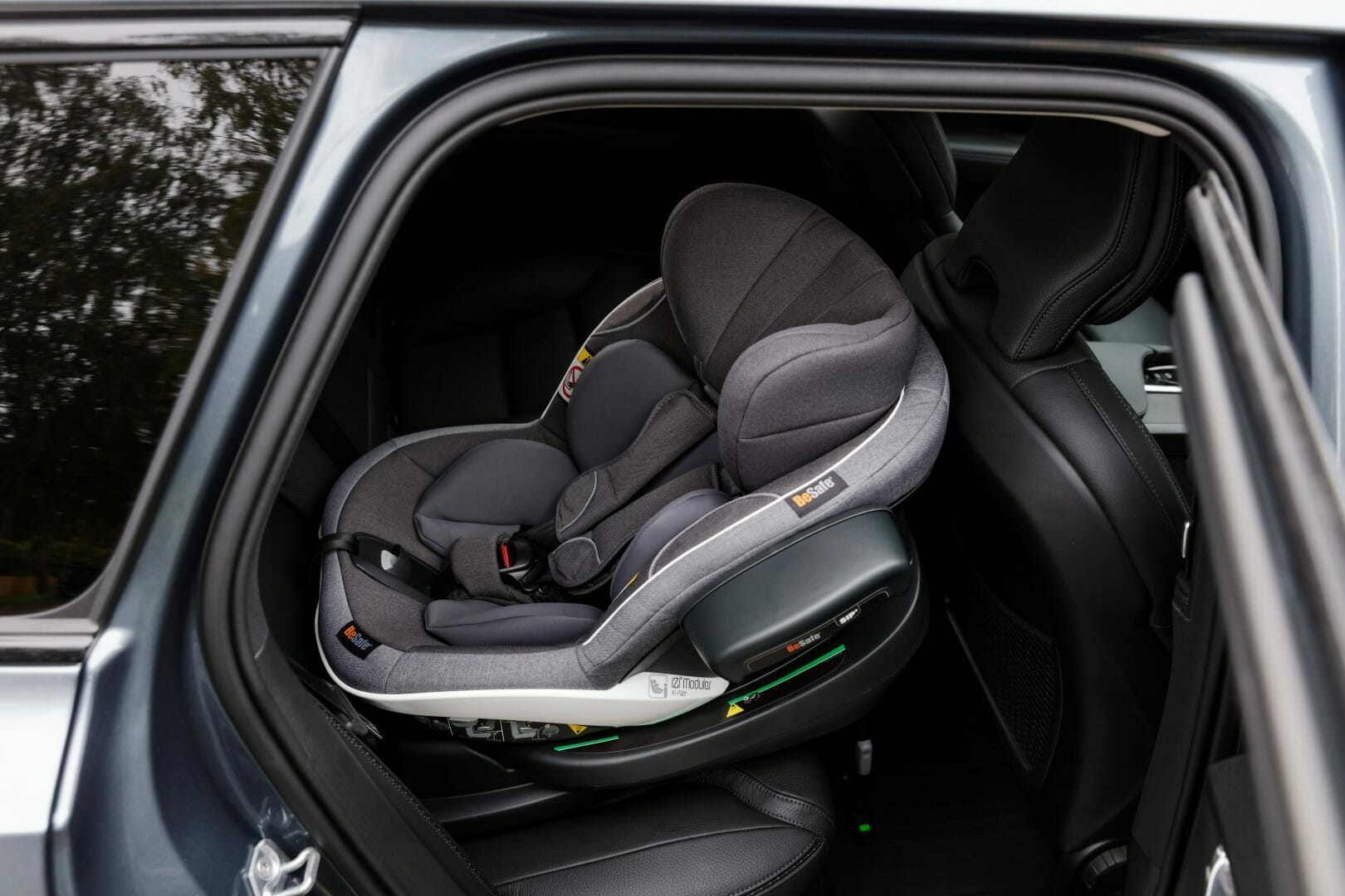 BeSafe autosjedalica iZi Modular X1 i-Size (61-105 cm), Metallic siva - Slika 6