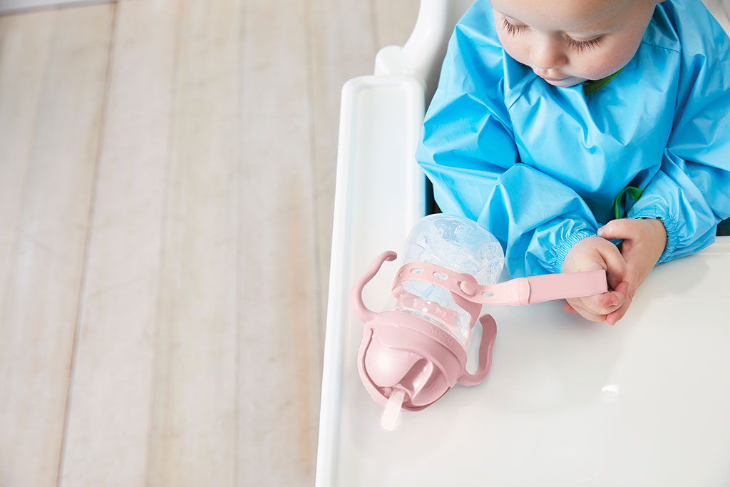 b.box Traka za bočicu - Connect-A-Cup - blush - Slika 5