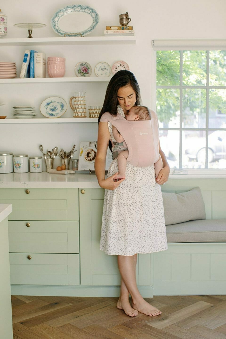 Ergobaby Embrace nosiljka Blush Pink - Slika 12