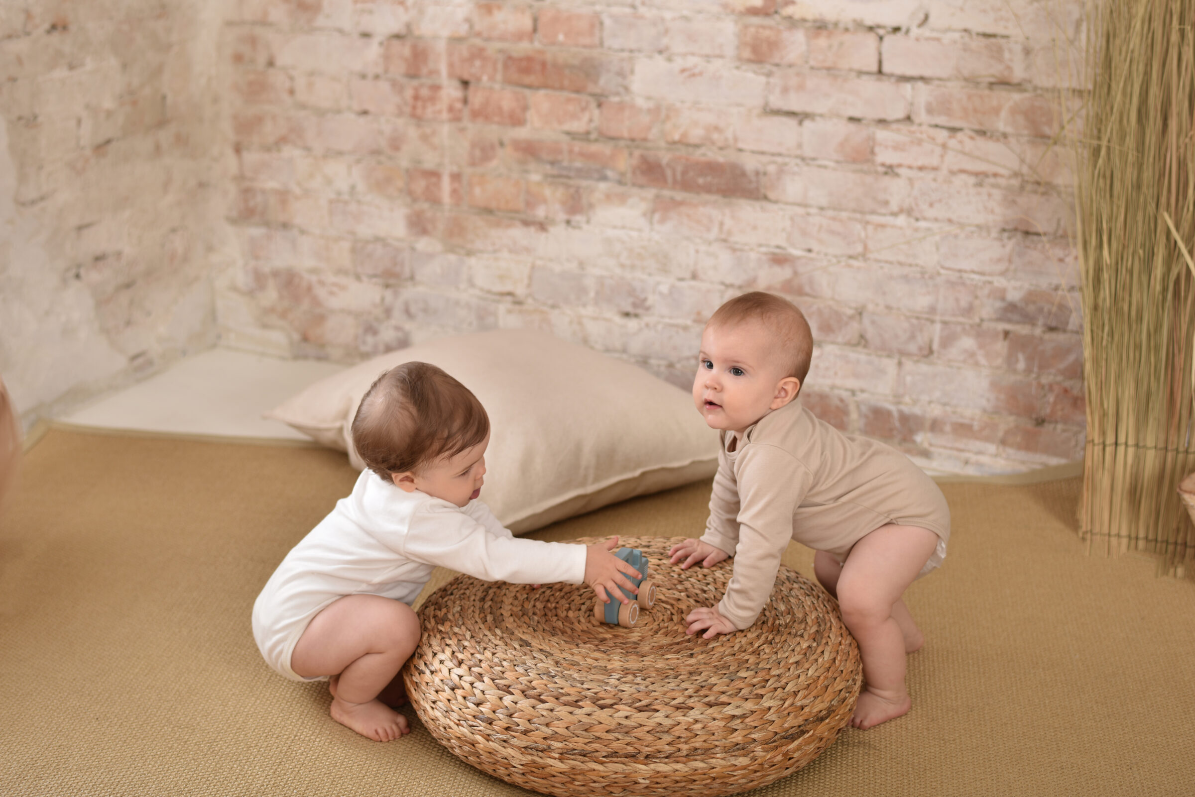 Kenguru Gold Body za bebe s udobnim izrezom "hazelnut" 56-62 - Slika 3