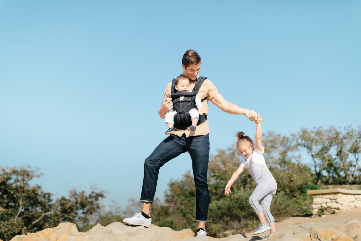 Ergobaby Omni 360 nosiljka, Cool Air, crna - Slika 7