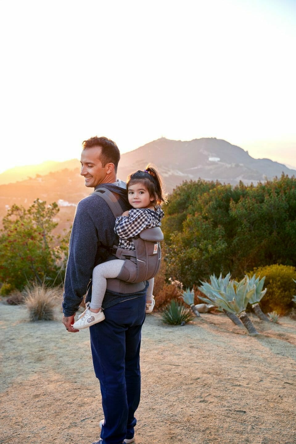 Ergobaby Omni Breeze nosiljka Graphite Grey - Slika 8