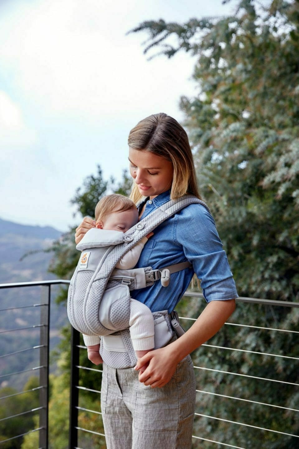 Ergobaby Omni Breeze nosiljka Pearl Grey - Slika 9