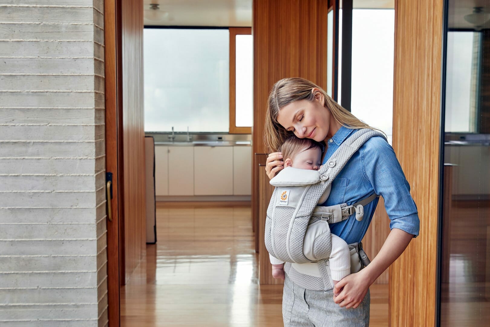 Ergobaby Omni Breeze nosiljka Pearl Grey - Slika 14