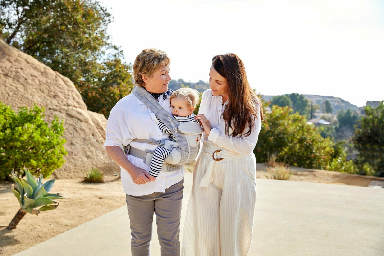 Ergobaby Omni Breeze nosiljka Pearl Grey - Slika 8