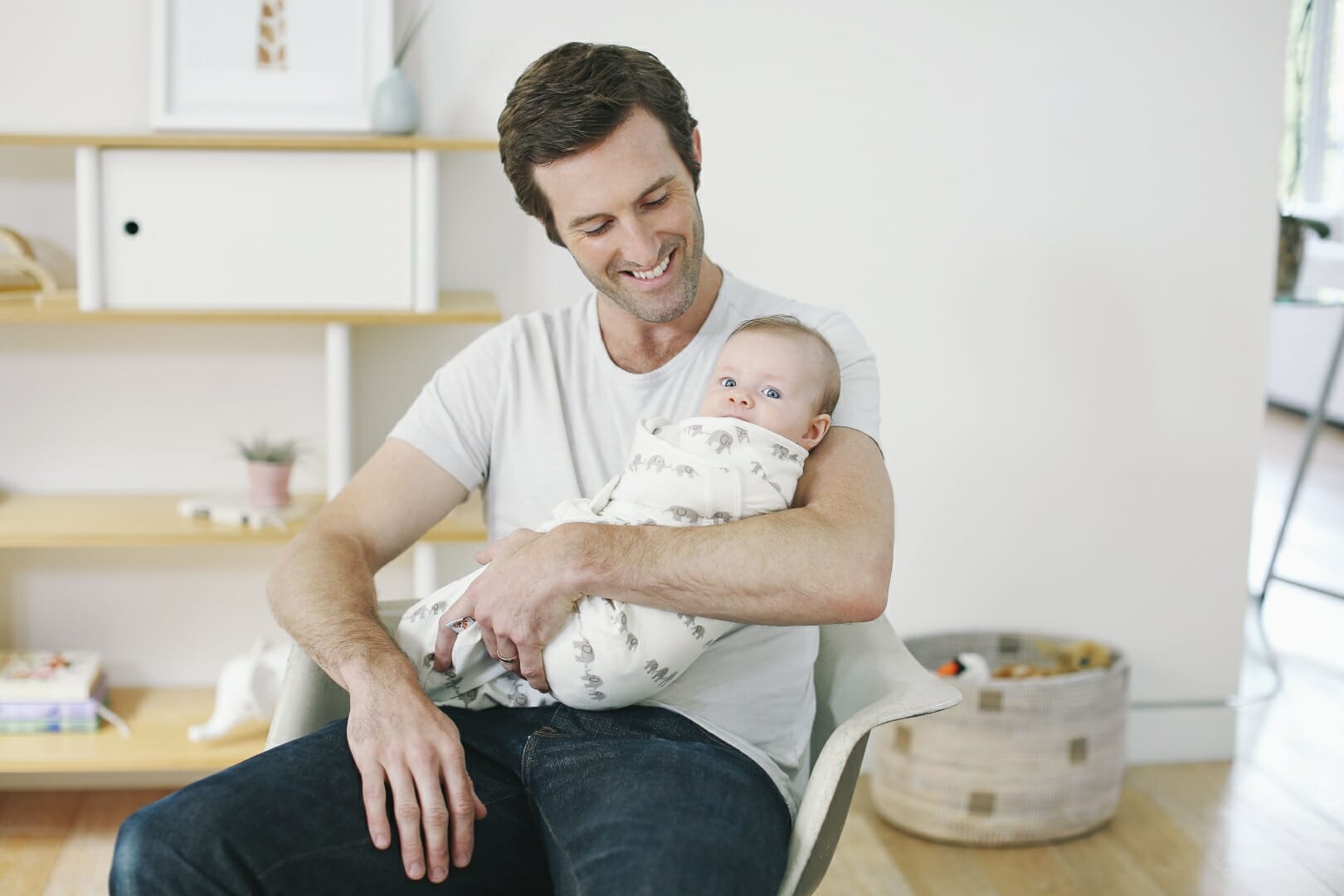 Ergobaby Dekica za zamatanje - Swaddler, Slonići - Slika 2