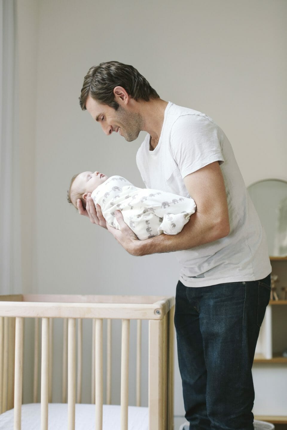 Ergobaby Dekica za zamatanje - Swaddler, Slonići - Slika 13