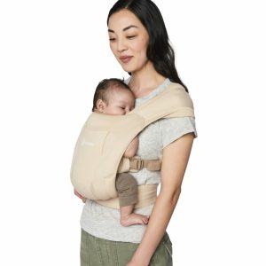 Ergobaby Embrace Soft Air Mesh nosiljka Cream