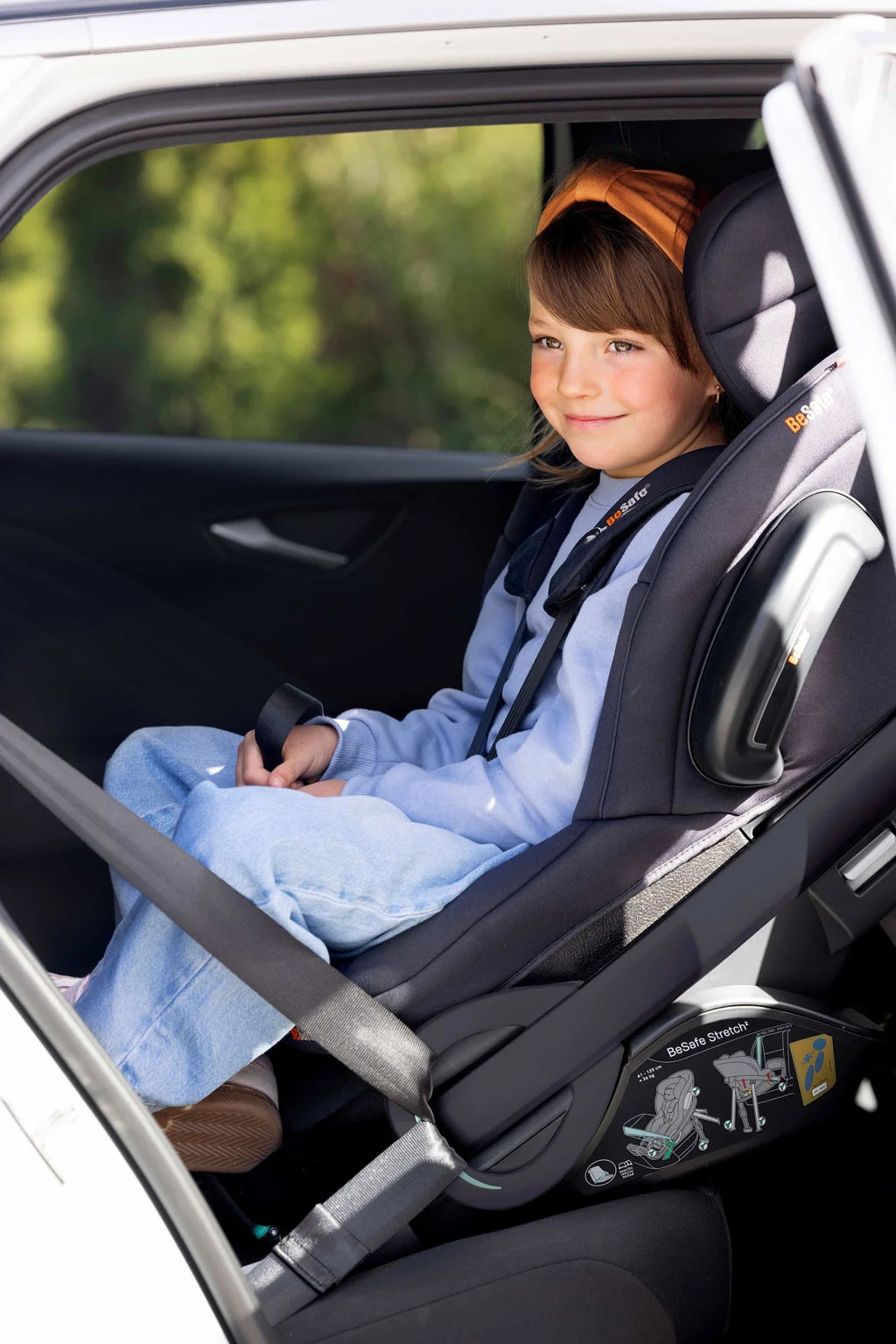 BeSafe autosjedalica Stretch2 (61-125 cm) Black Soft Breeze - Slika 6
