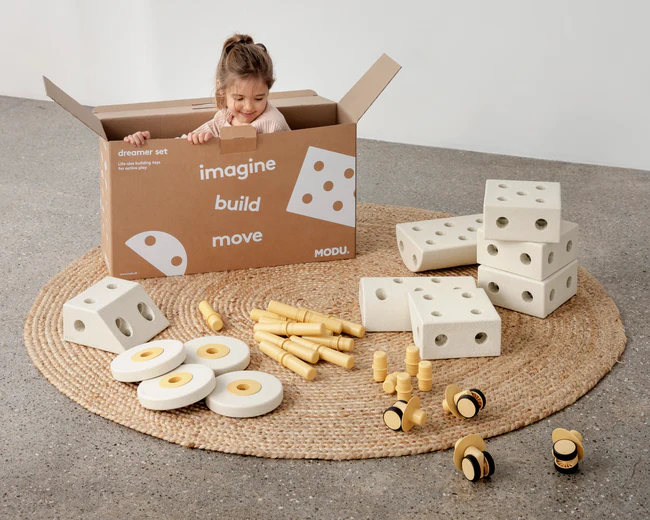 Montessori igračke za aktivnu i kreativnu igru